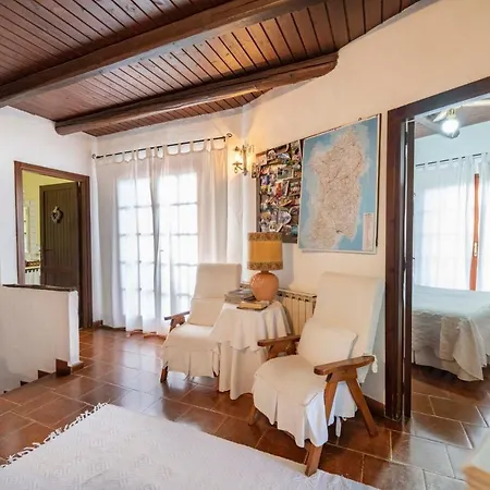 Sa Domu Sarda - * Porto Columbu - Perd'E Sali